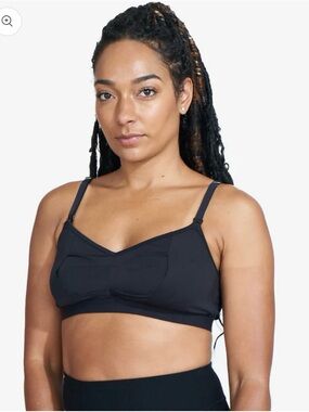 Wireless Nursing Bralette in Black
